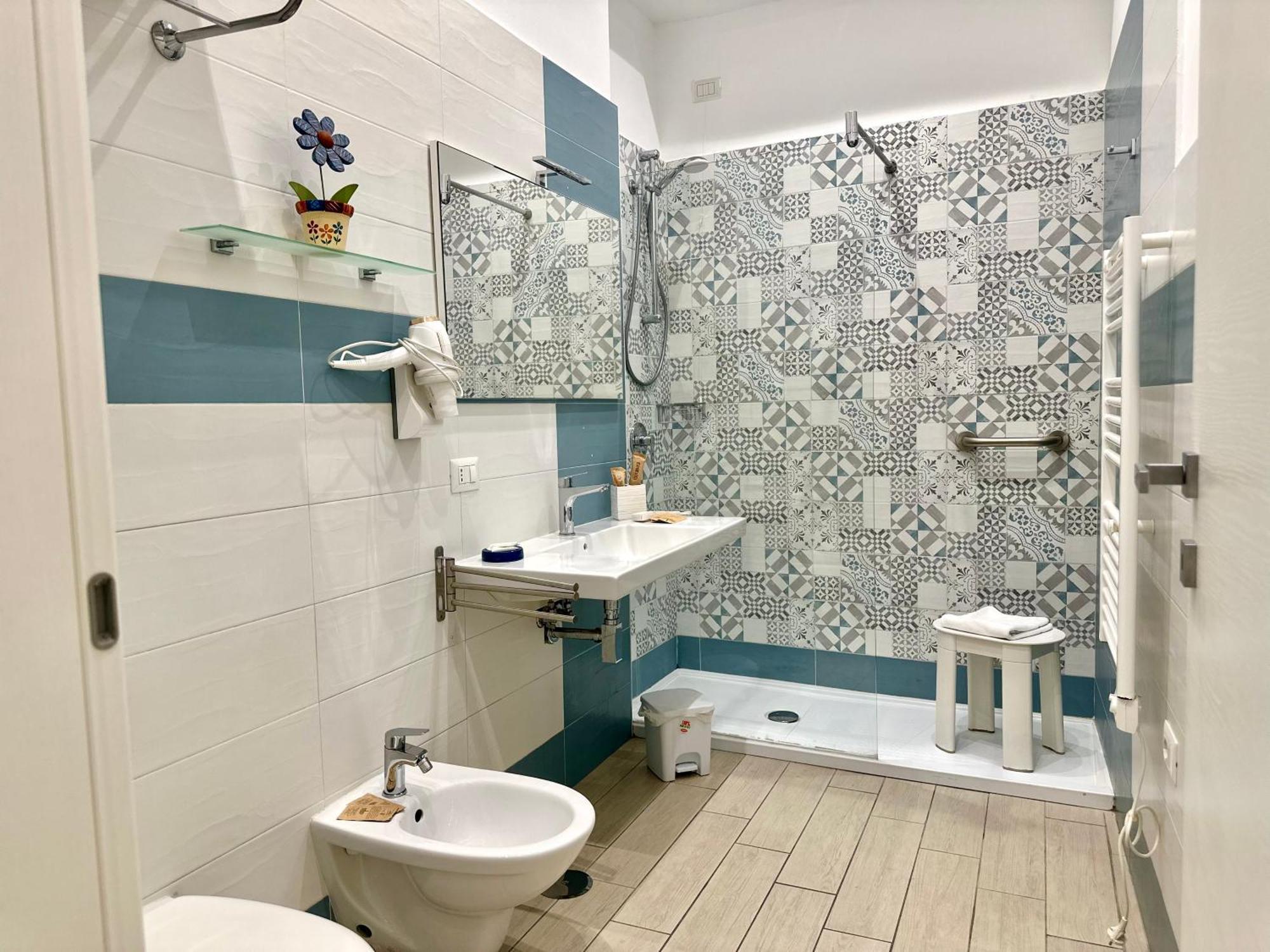 Guest house Lungomare 3*