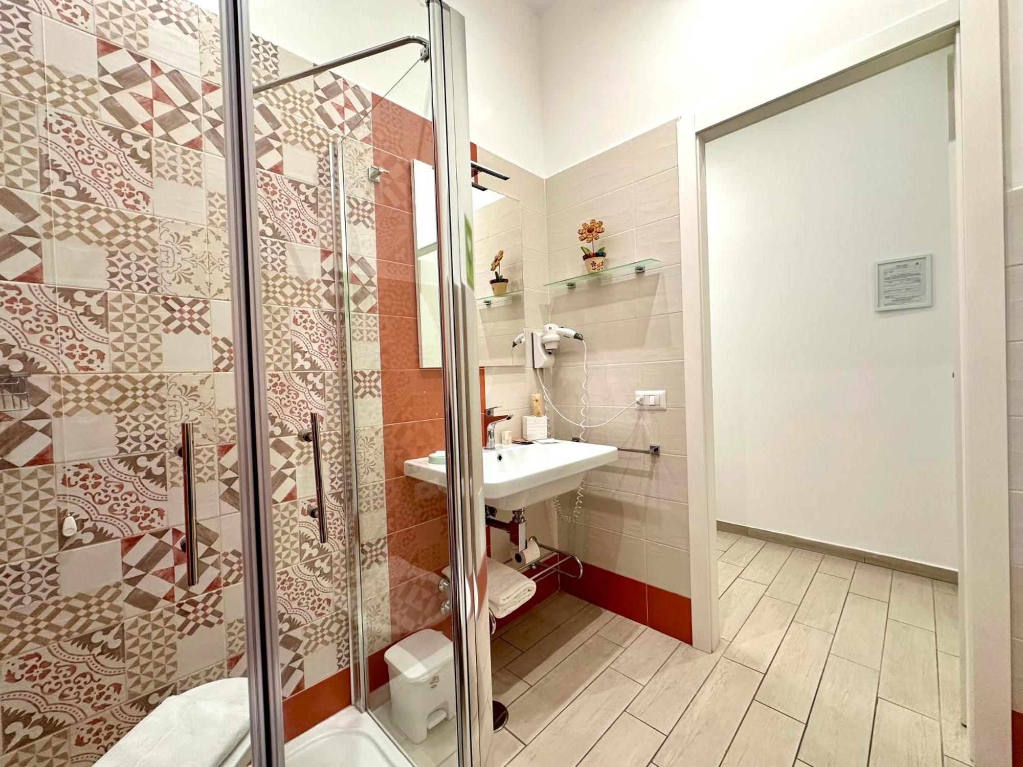 Lungomare Guest house